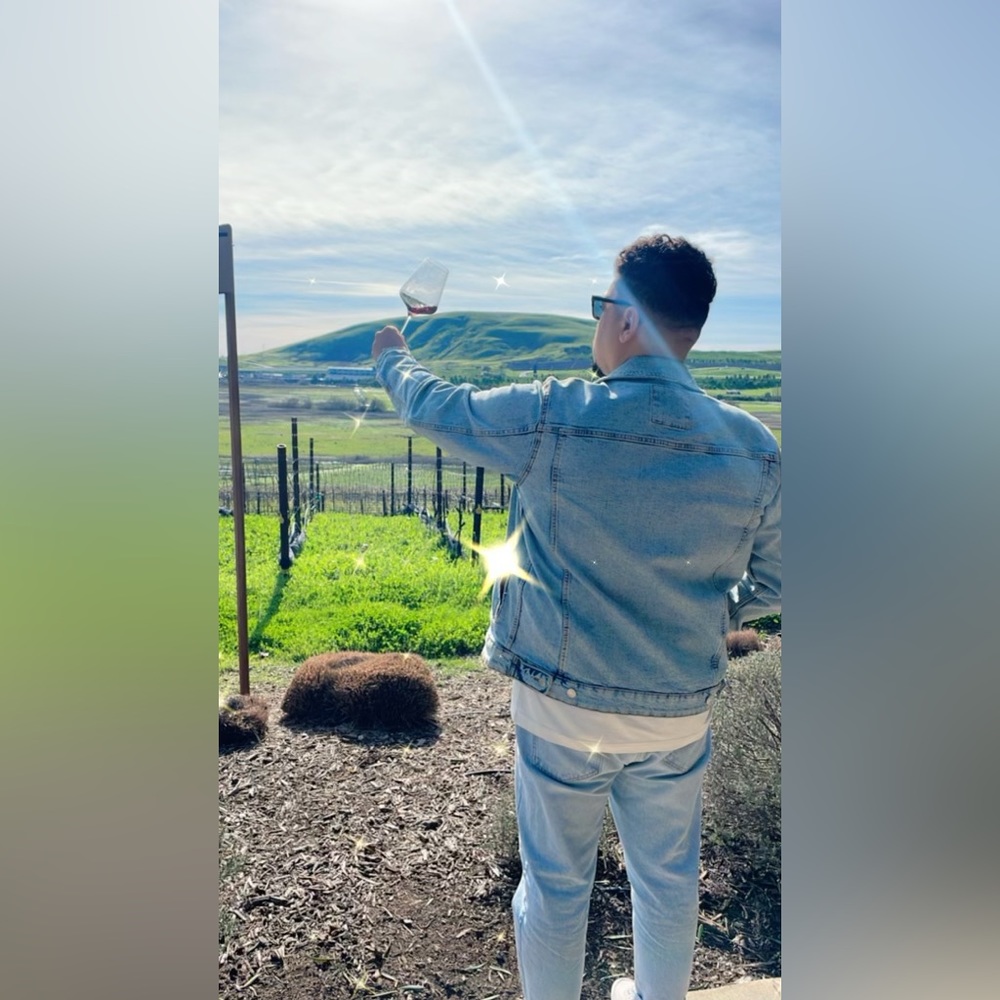 Meet your Posher, Luis